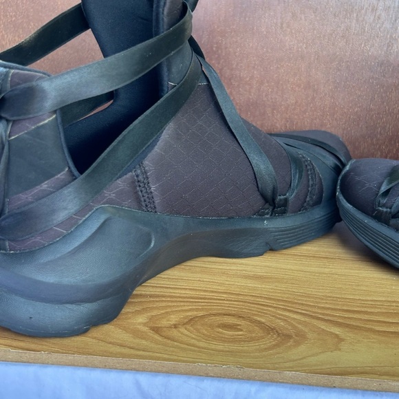 PUMA Fierce Rope Satin Athletic Sneakers Black Size 5 Women’s - Picture 8 of 8